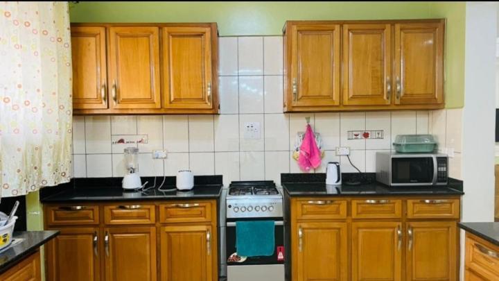 Palatine Apartments Makindye Kizungu, Kampala Bagian luar foto